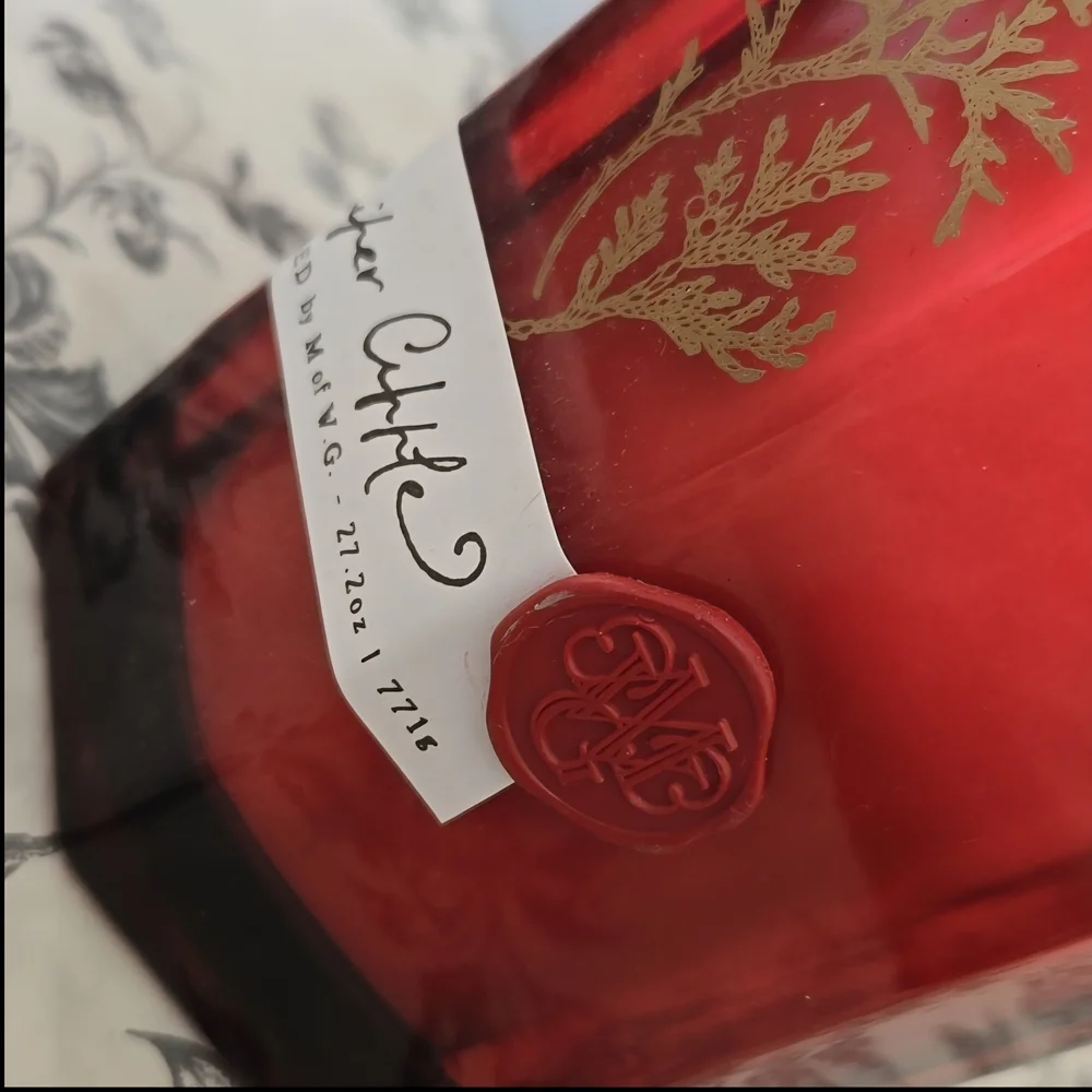 MWG Juniper Apple Luxury Botanical Soy Candle Red Glass 27oz NWT